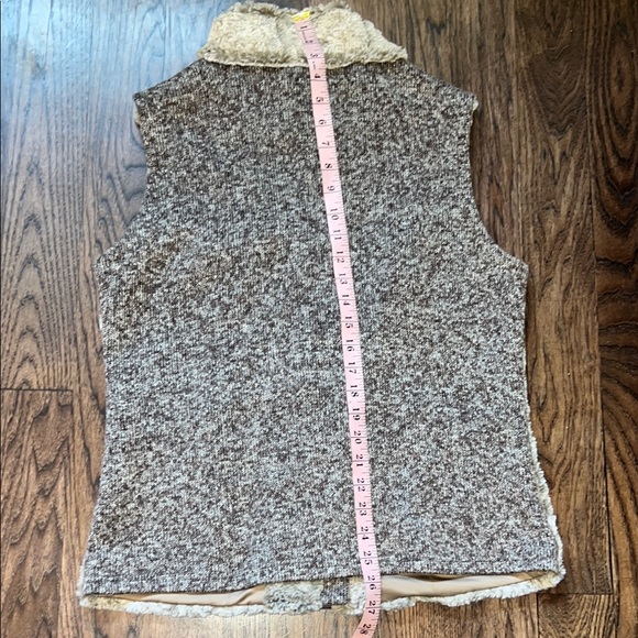 Tribal Brown Soft Faux Fur Vest - Picture 6 of 10